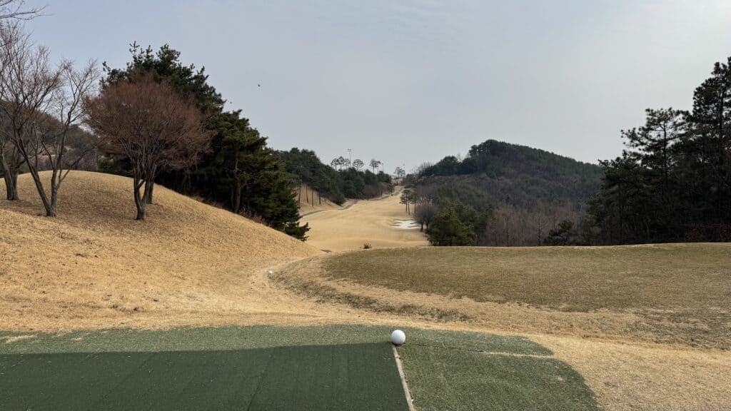 상록CC 골프장 풍경과 자연 환경.