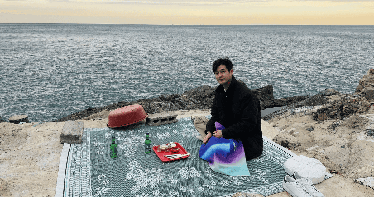 부산 바다 위 낭만적인 소주